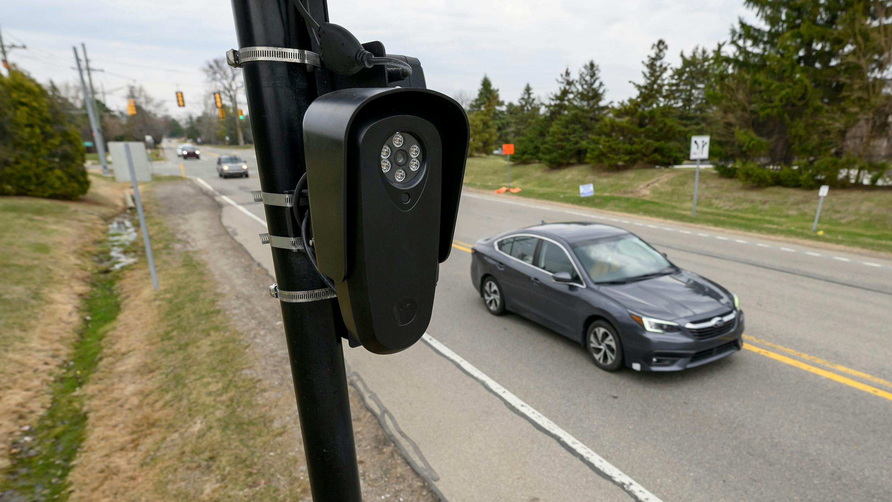 Farmington Hills license plate reading camera