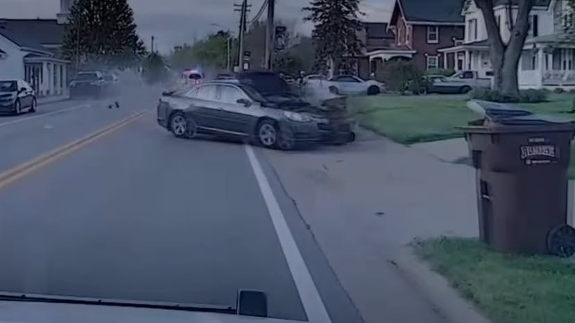 Boone County deputy injured in high-speed chase