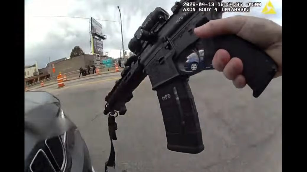 Milwaukee police shootout after chase