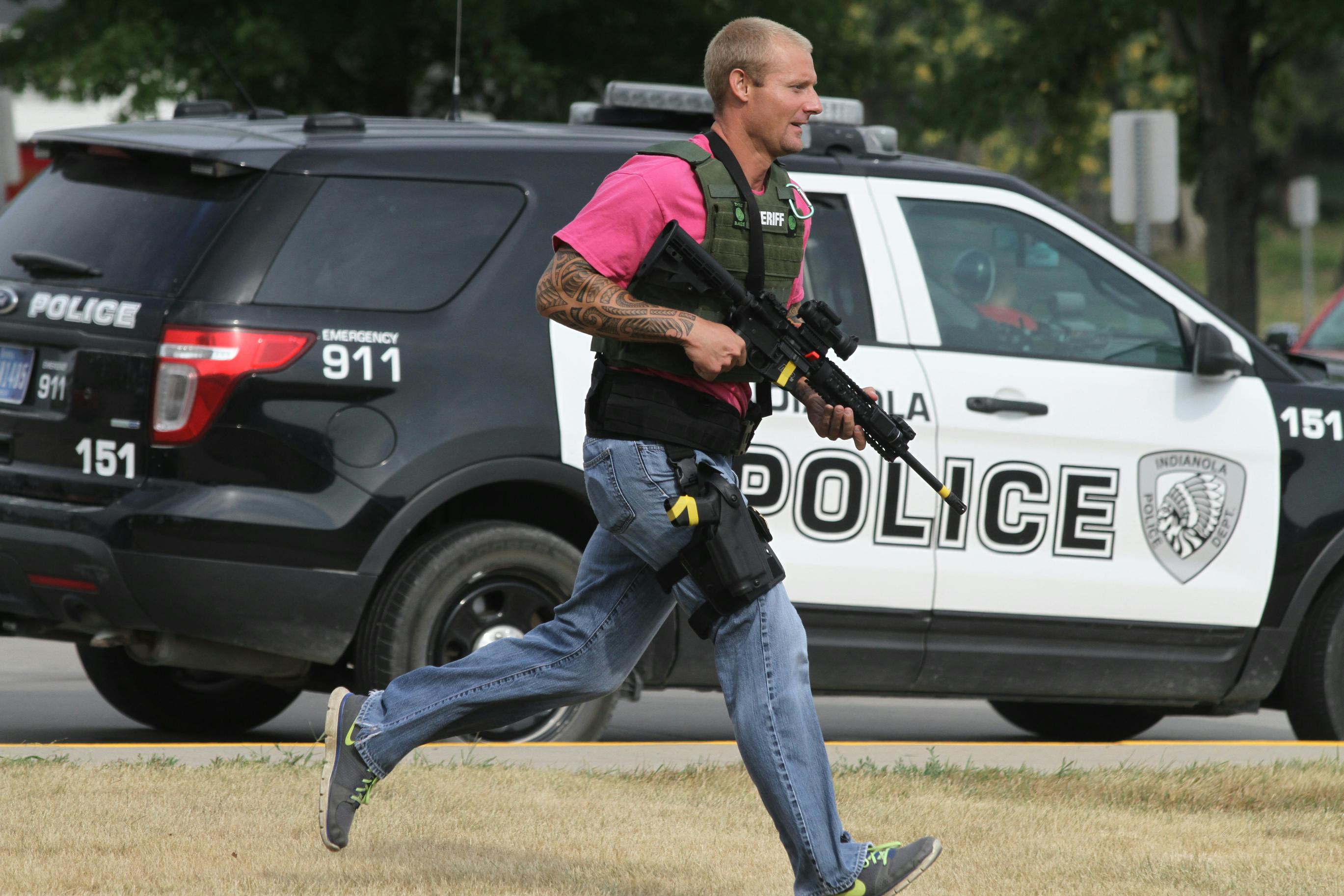 An officer runs toward an active shooter event. Can response be trained more efficiently?