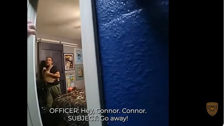 St. Louis County police negotiate with hostage-taker