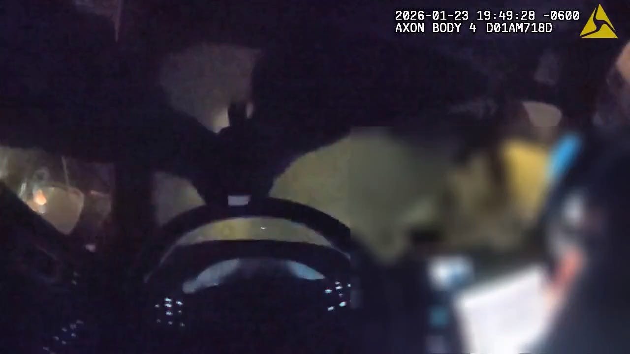 Chicago police officer returns fire through cruiser's windshield