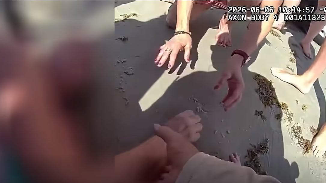 Volusia County deputies save unresponsive swimmer