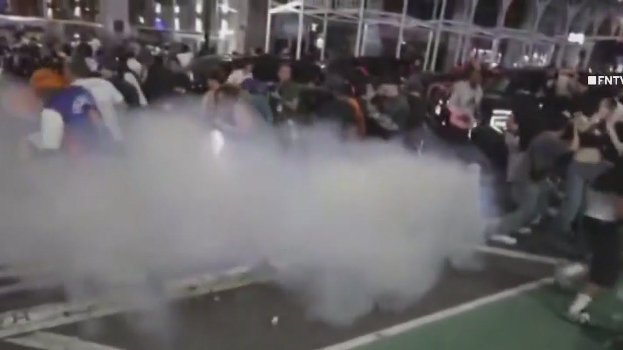 NYPD confronts out-of-control Knicks fans
