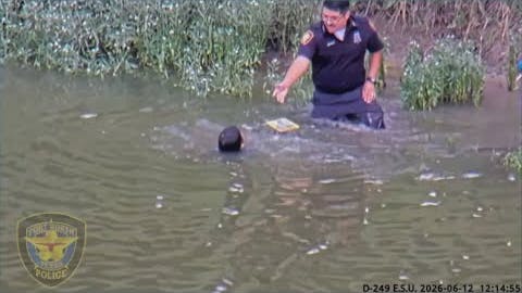 Fort Worth police officer rescues child in water