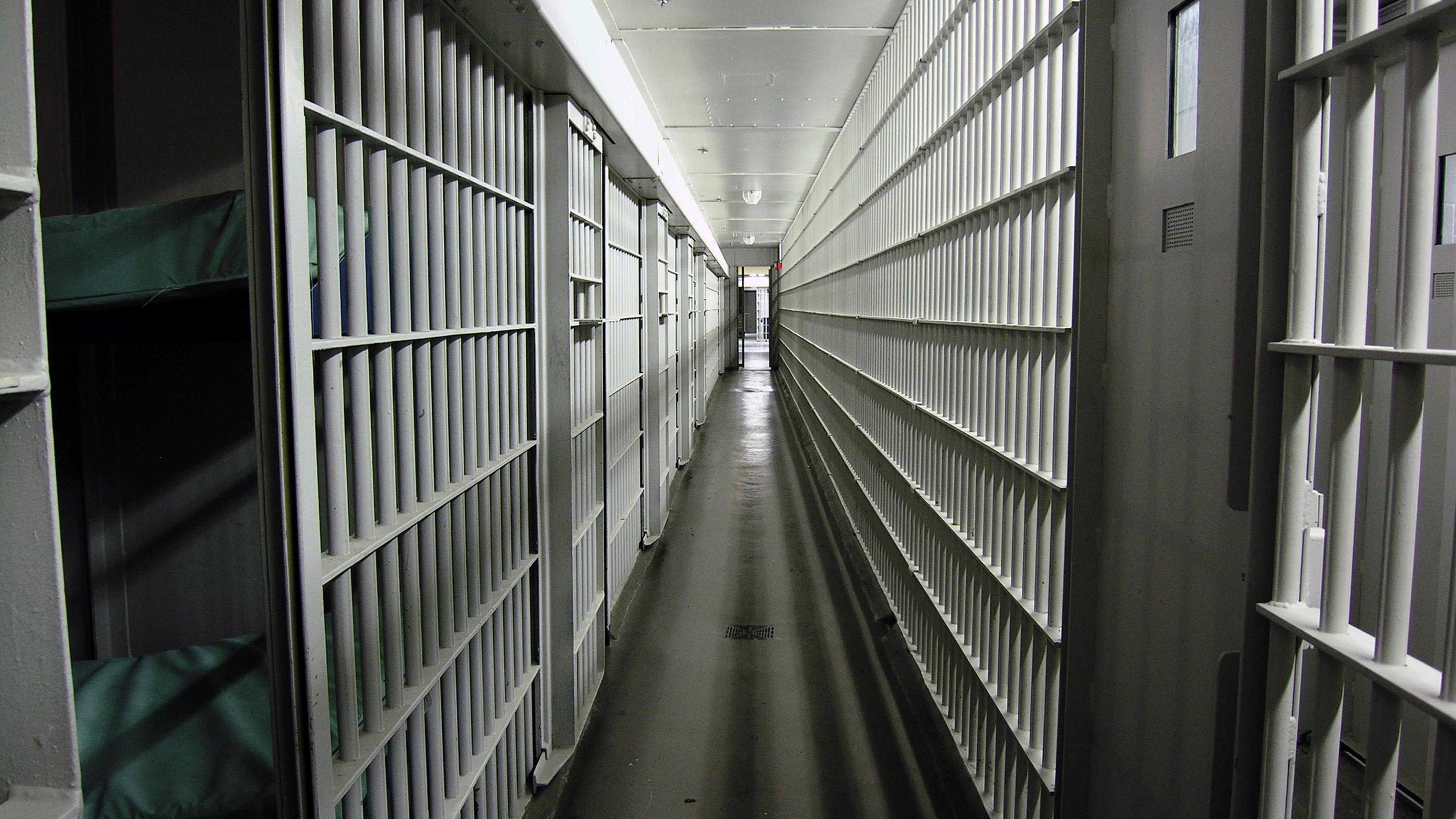 Inmates take control of North Carolina detention center
