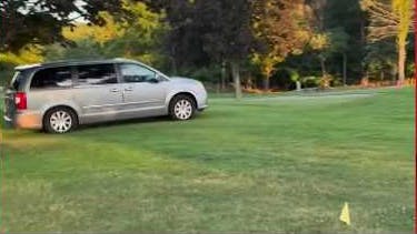 Police chase murder suspect through Stow golf course