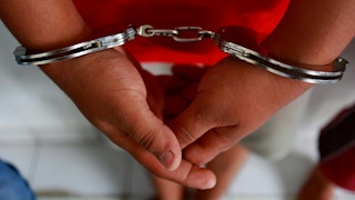 officer.com - Joe Vince - Texas Inmate Tries Escaping Hospital Through Ceiling