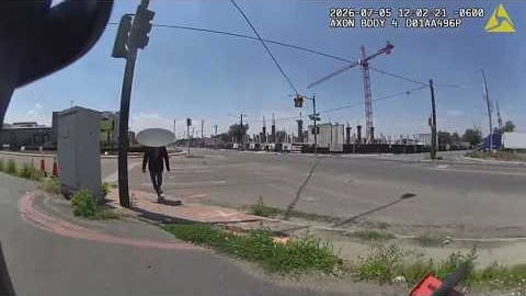 Denver police confront knife-wielding man accused of threatenng people