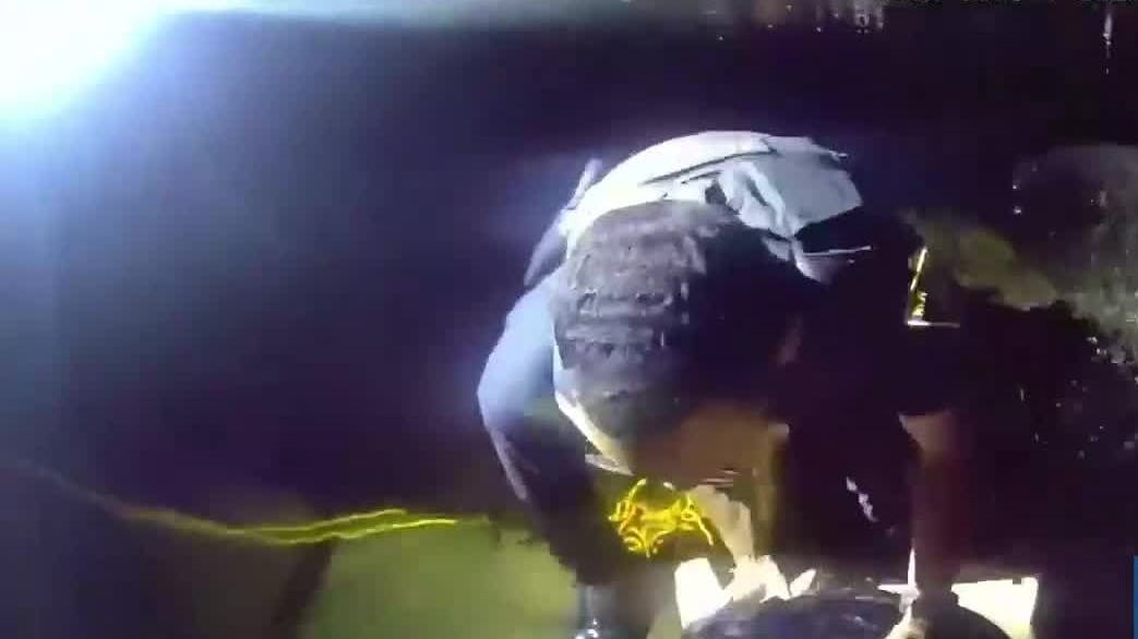 New London police save two unconscious people from Thames River