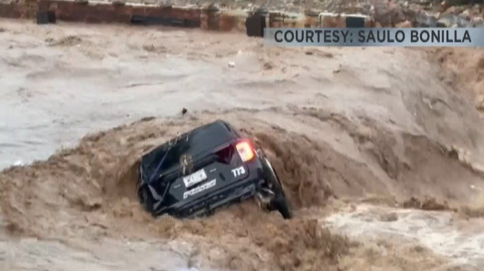 Nogales police SUV swept away by floodwaters