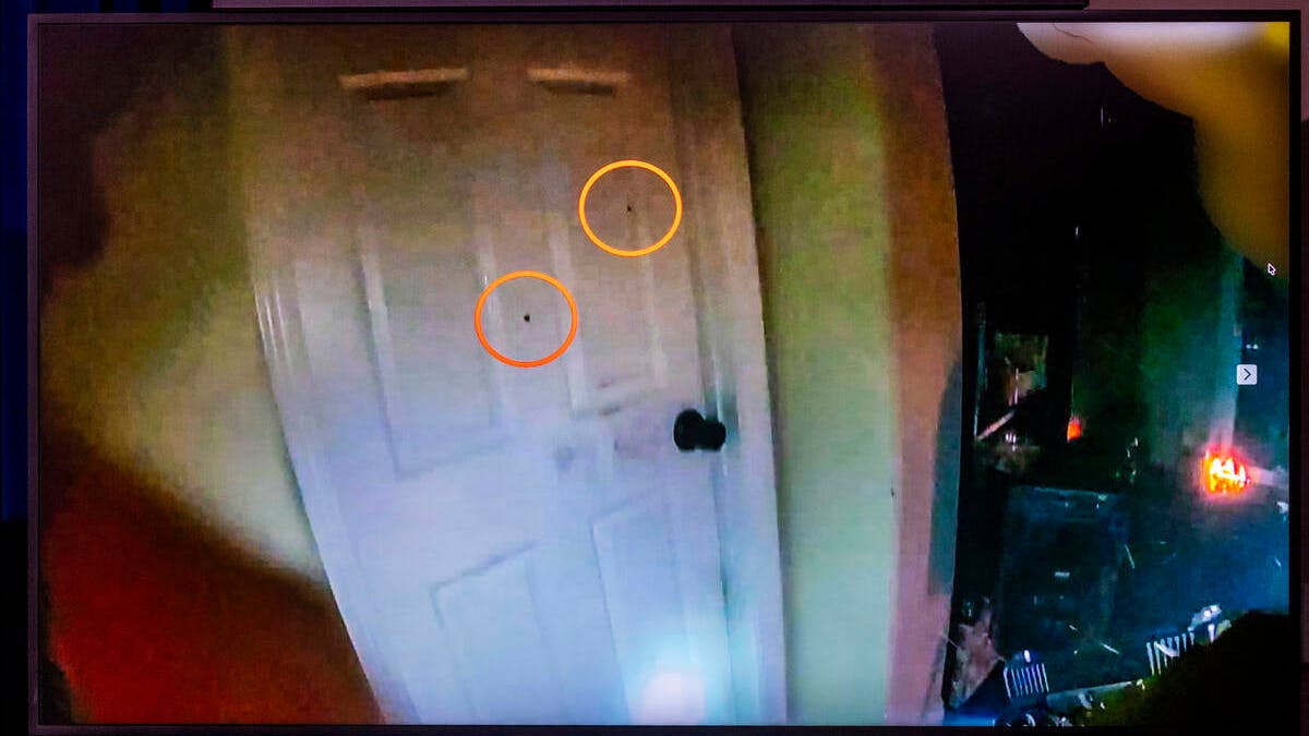 Blowtorch-wielding suspect shoots through door at Las Vegas police officers