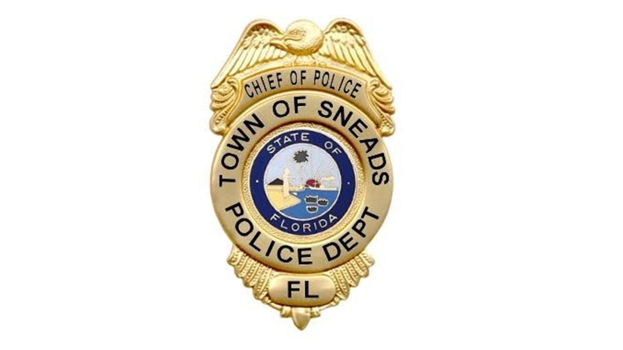 Sneads Police Department badge