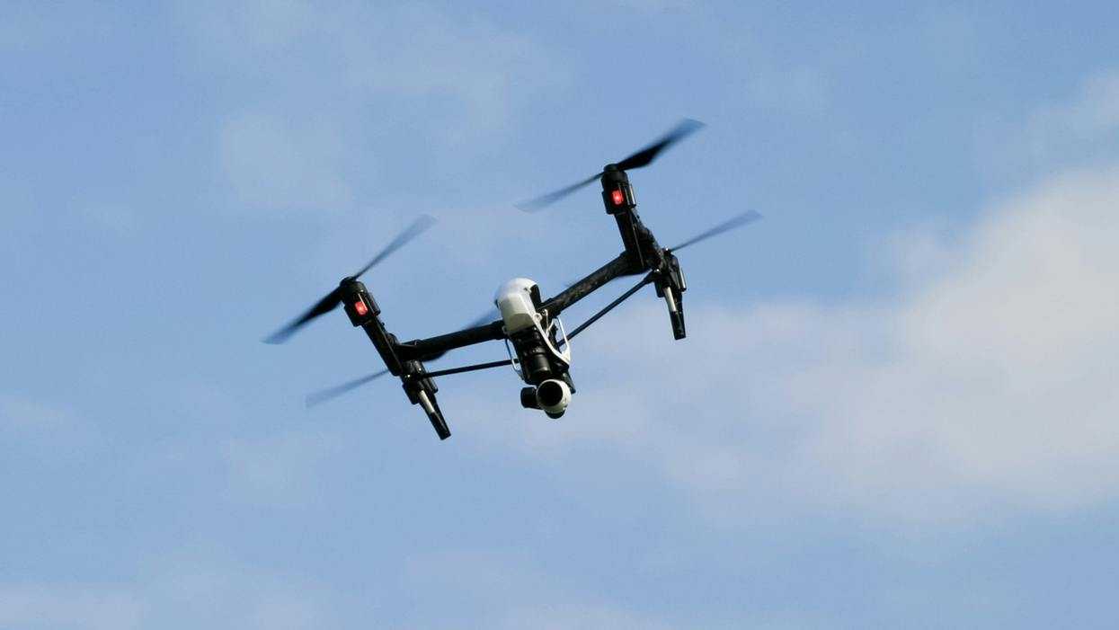 Flying drone