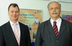 Gehard Bonn (left) and Carlos Guapyass are planning investments in Wika Brazil for 2008. Gehard Bonn (left) and Carlos Guapyass are planning investments in Wika Brazil for 2008.