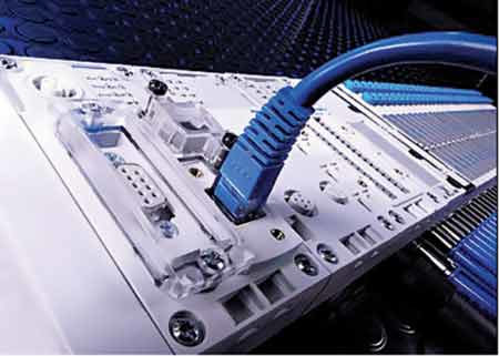 Aw 4870 0609np02spotlight