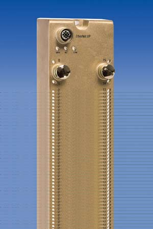 Aw 4871 0609np01spotlight