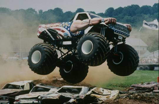 An Allen-Bradley PLC is used in this monster truck for gear shift control, enabling the driver to change gears three times in 1.