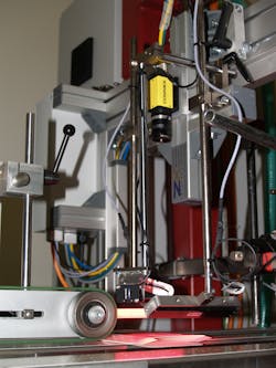 Small size, big performance: the In-Sight Micro 1400 checks labels on up to 40,000 cartons per hour. Small size, big performance: the In-Sight Micro 1400 checks labels on up to 40,000 cartons per hour.