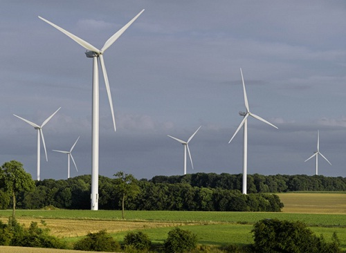 The 2.5-103 wind power turbines feature larger rotors, higher towers and greater hub heights than previous models, resulting in greater power output.