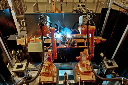 Aw 15357 Sterling Axle Inside The Arc Weld Cell