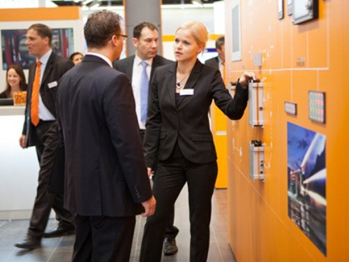 Aw 15516 B R Booth 1