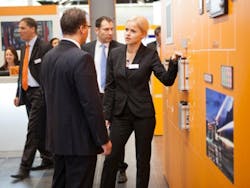 Aw 15516 B R Booth 1 Aw 15516 B R Booth 1