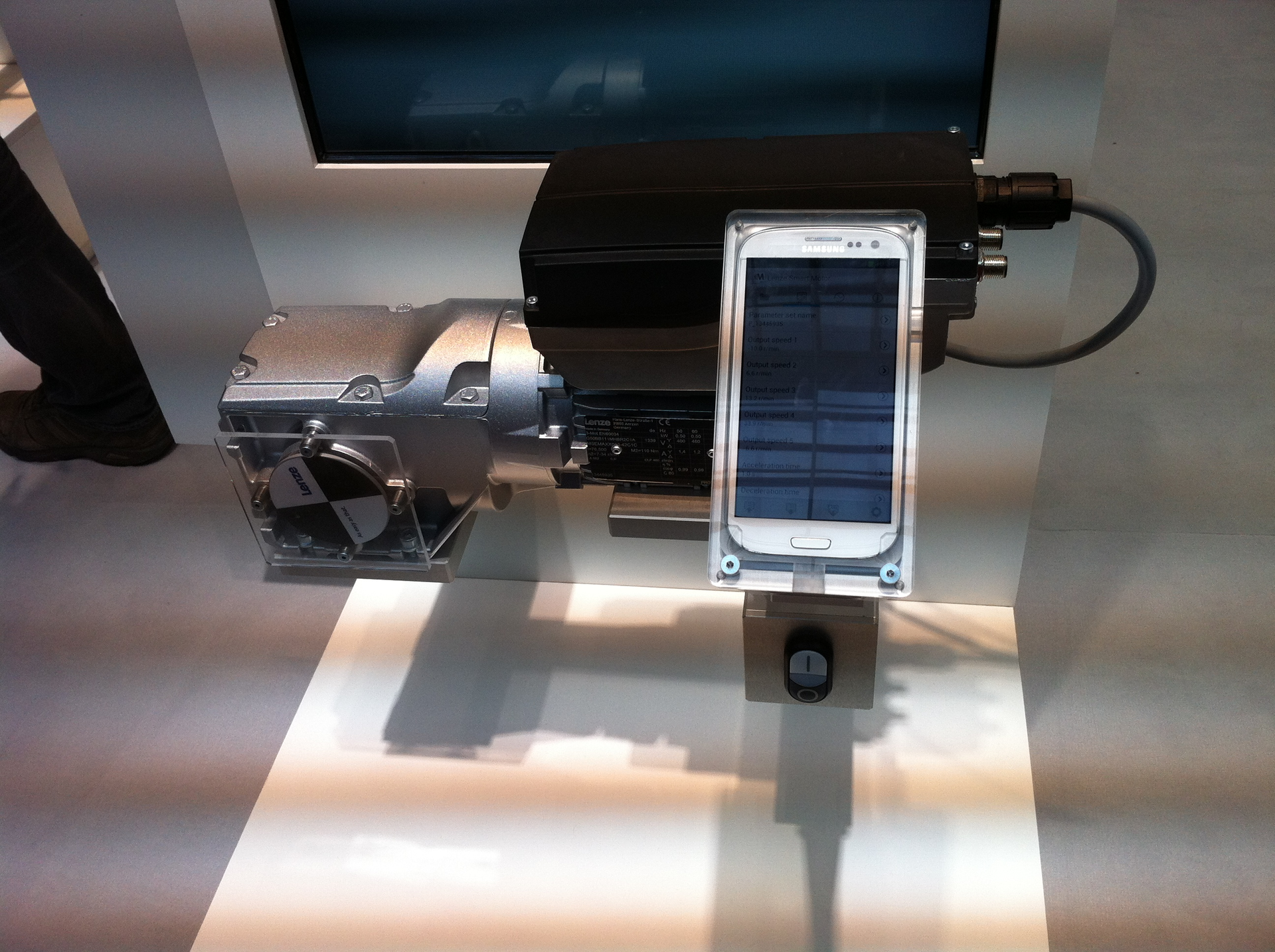 Near Field Communication Connection to Smart Motors