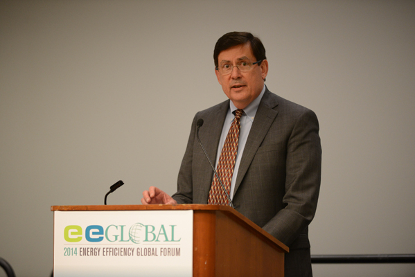 Aw 23165 Ee Global 2014 Wilkins In Executive Dialogue Session