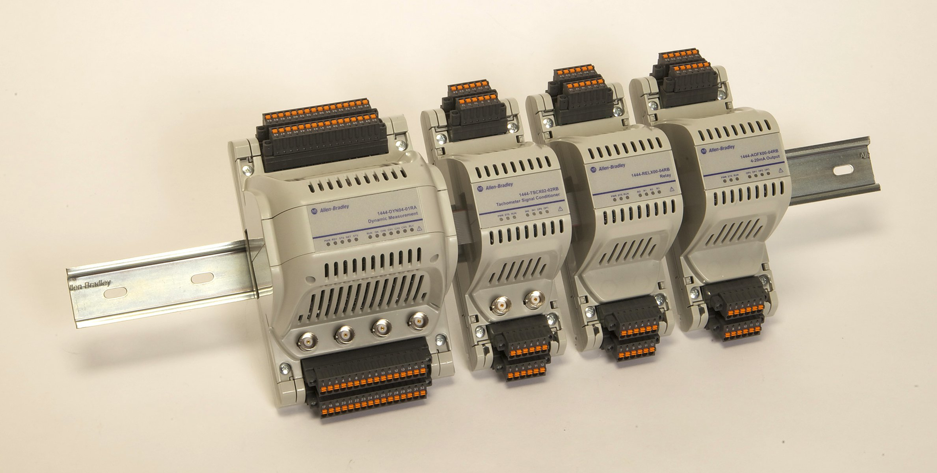 Aw 27649 10 20 14 Allen Bradley Dynamix 1444 Image