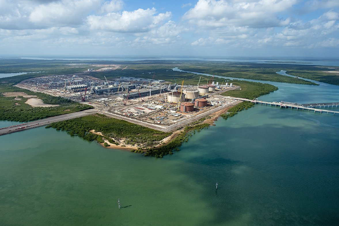 Ichthys LNG Project onshore facilities under construction.