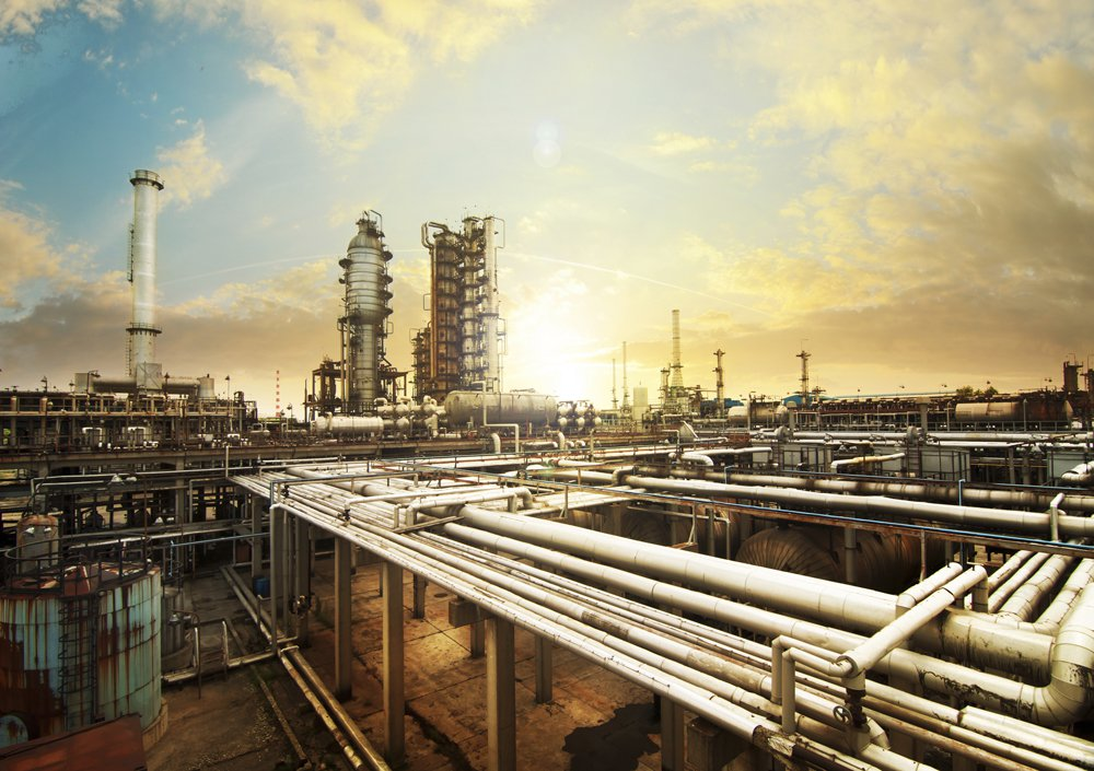 Aw 104269 Istock Oilrefinery