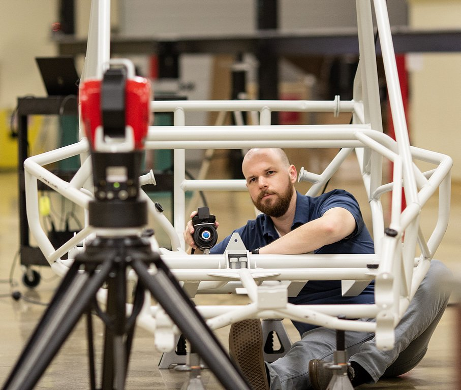 API RADIAN Laser Tracker in action