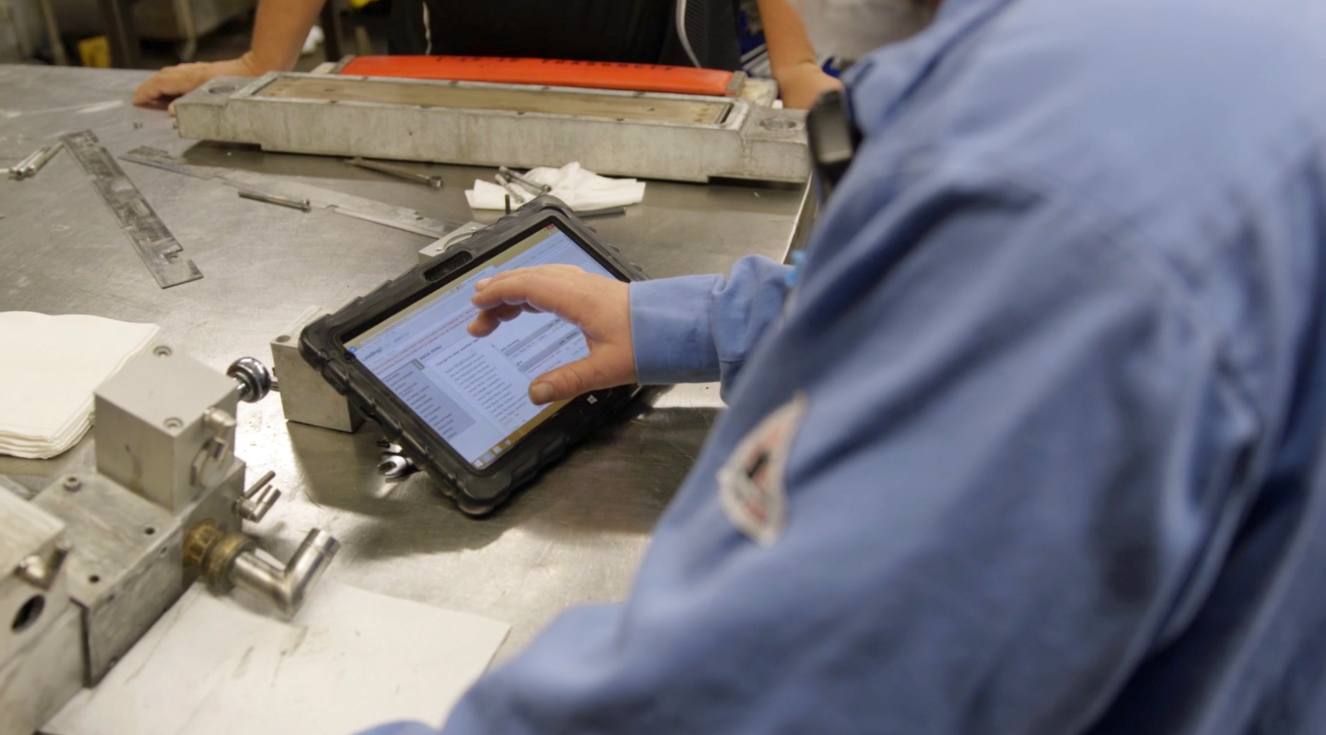 West Liberty 2 5dc9b9ff21fef