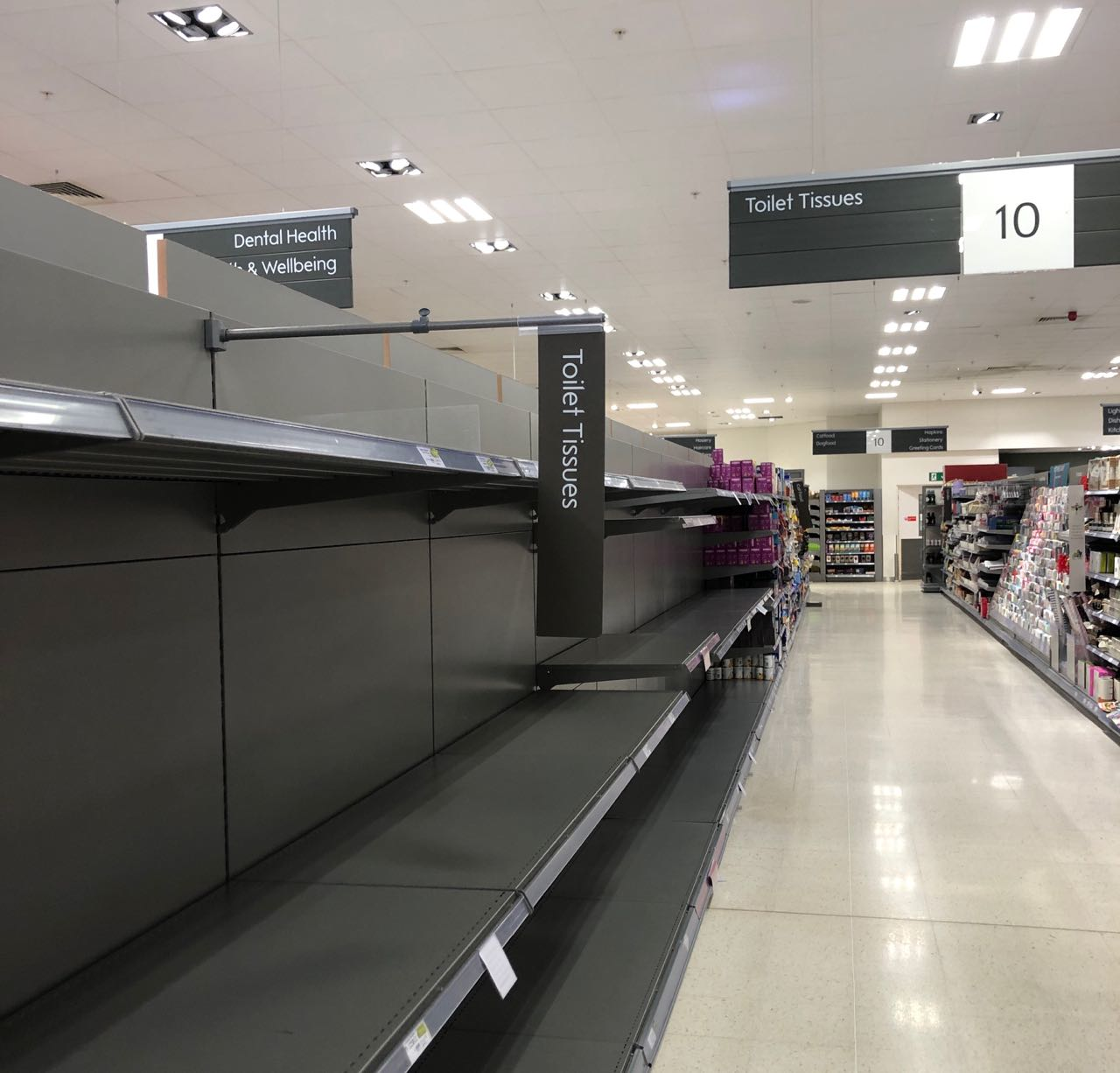 Getty Images Empty Store Shelves (1)