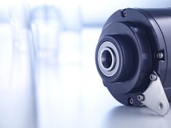 The combination of labyrinth and shaft seals makes the Baumer HeavyDuty encoders permanently protected against contamination.