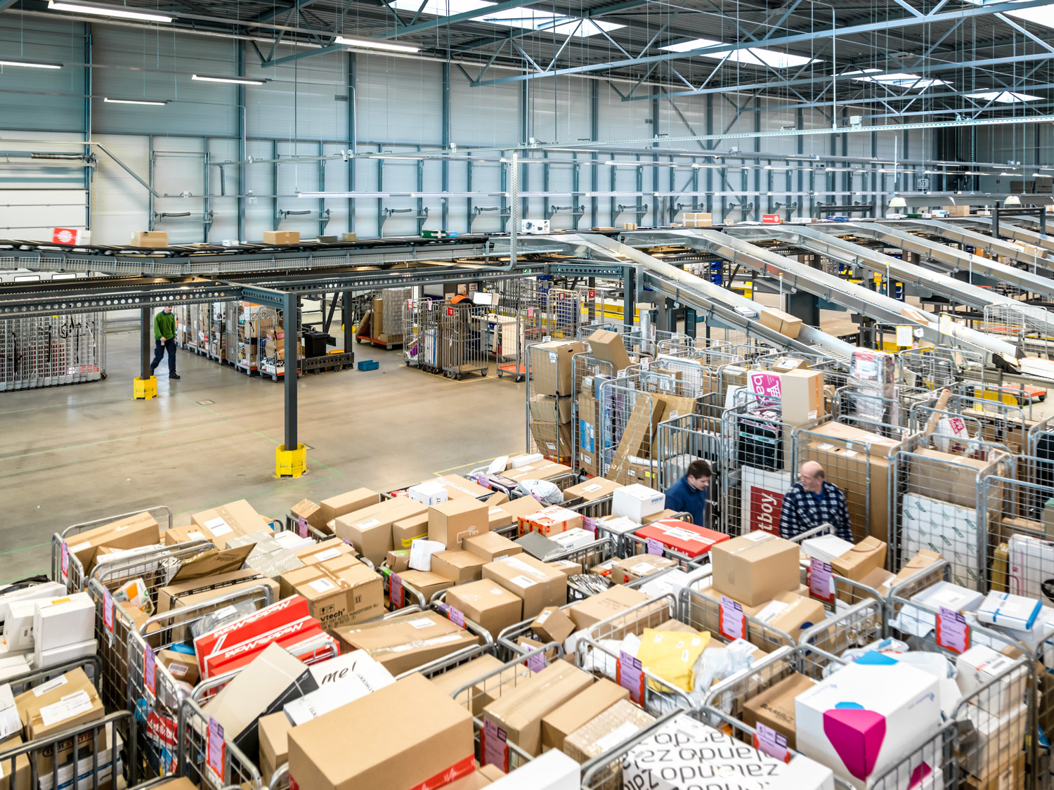 219 Pakketsorteercentrum Binnen Tcm10 150319 5ef4ca87ab4ae