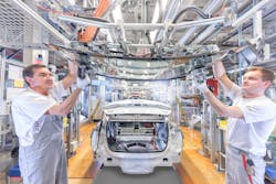 To Audi, premium automobile quality means high quality vehicle bodies created using efficient production systems and new high-tech solutions. Increasing digitization is clearing the path for smart factories. To Audi, premium automobile quality means high quality vehicle bodies created using efficient production systems and new high-tech solutions. Increasing digitization is clearing the path for smart factories.