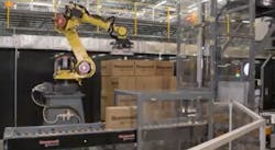 The Alvey890i palletizer singulates cases onto a conveyor where they’re fed into a servo-driven vertical lift The Alvey890i palletizer singulates cases onto a conveyor where they’re fed into a servo-driven vertical lift