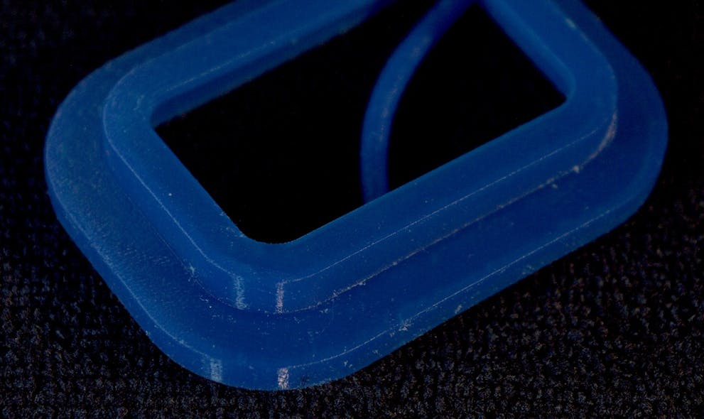 Custom silicone gasket produced using Inj3ctor from Structur3d.
