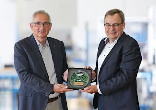 Schneider Electric presented Neugart with this year&apos;s &apos;Schneider Electric Supplier Award&apos; in the &apos;Quality&apos; category. The two Managing Directors, Bernd Neugart (right) and Thomas Herr, accepted the award at a virtual event. (Source: Neugart GmbH)