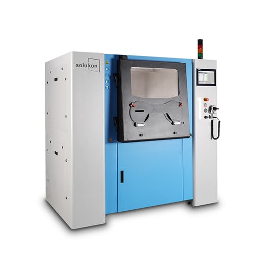 De-powdering system SFM-AT800-S from Solukon with Smart Powder Recuperation technology SPR&circledR;.
