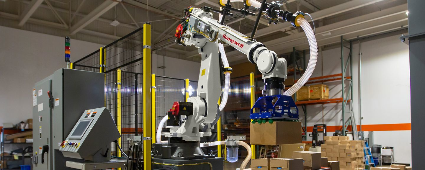 Honeywell&rsquo;s Smart Flexible Depalletizer.