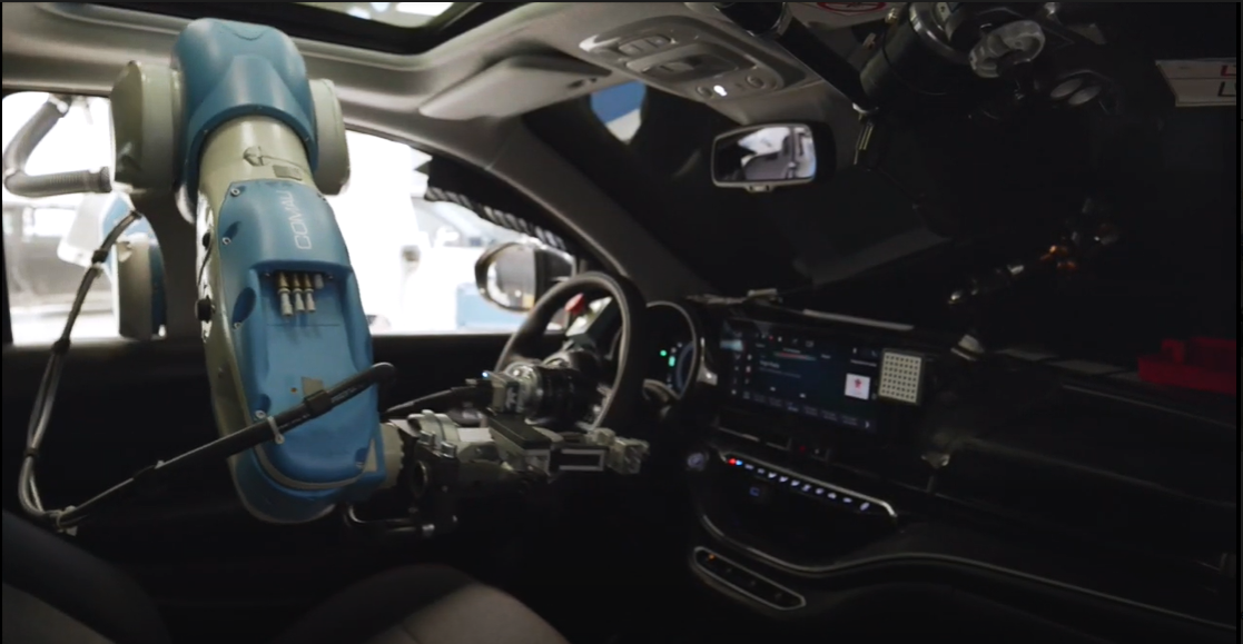 Comau Mi ra Dexter Robot