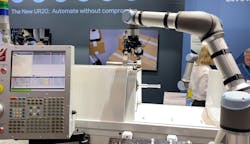 The Robotiq machine tending system using a Universal Robot cobot at IMTS 2022. The Robotiq machine tending system using a Universal Robot cobot at IMTS 2022.