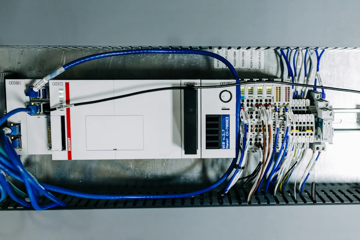 Beckhoff Module Assembly JR Automation Uses Beckhoff’s XTS in its Modular Assembly Platform ...