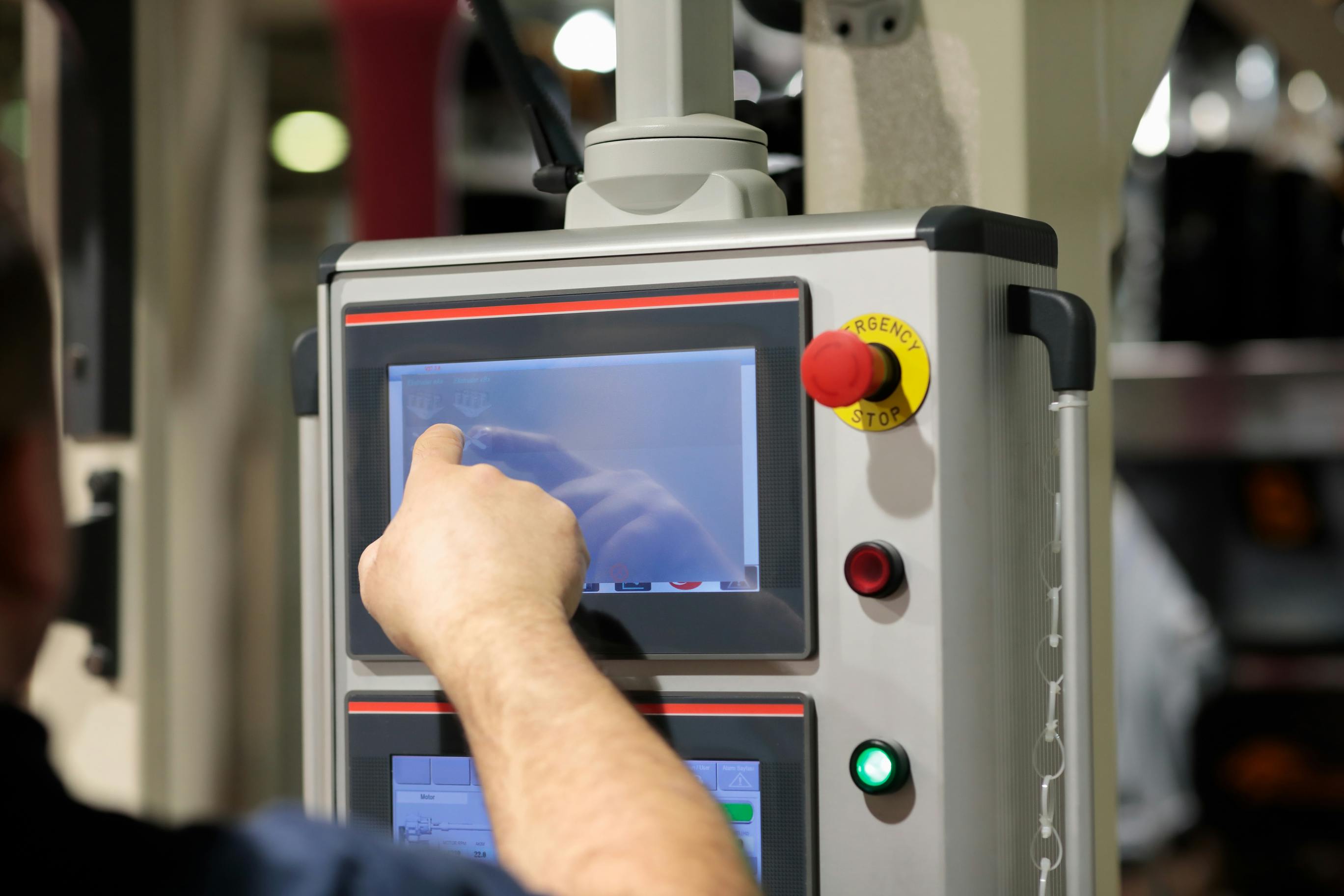 dreamstime_l_306221674