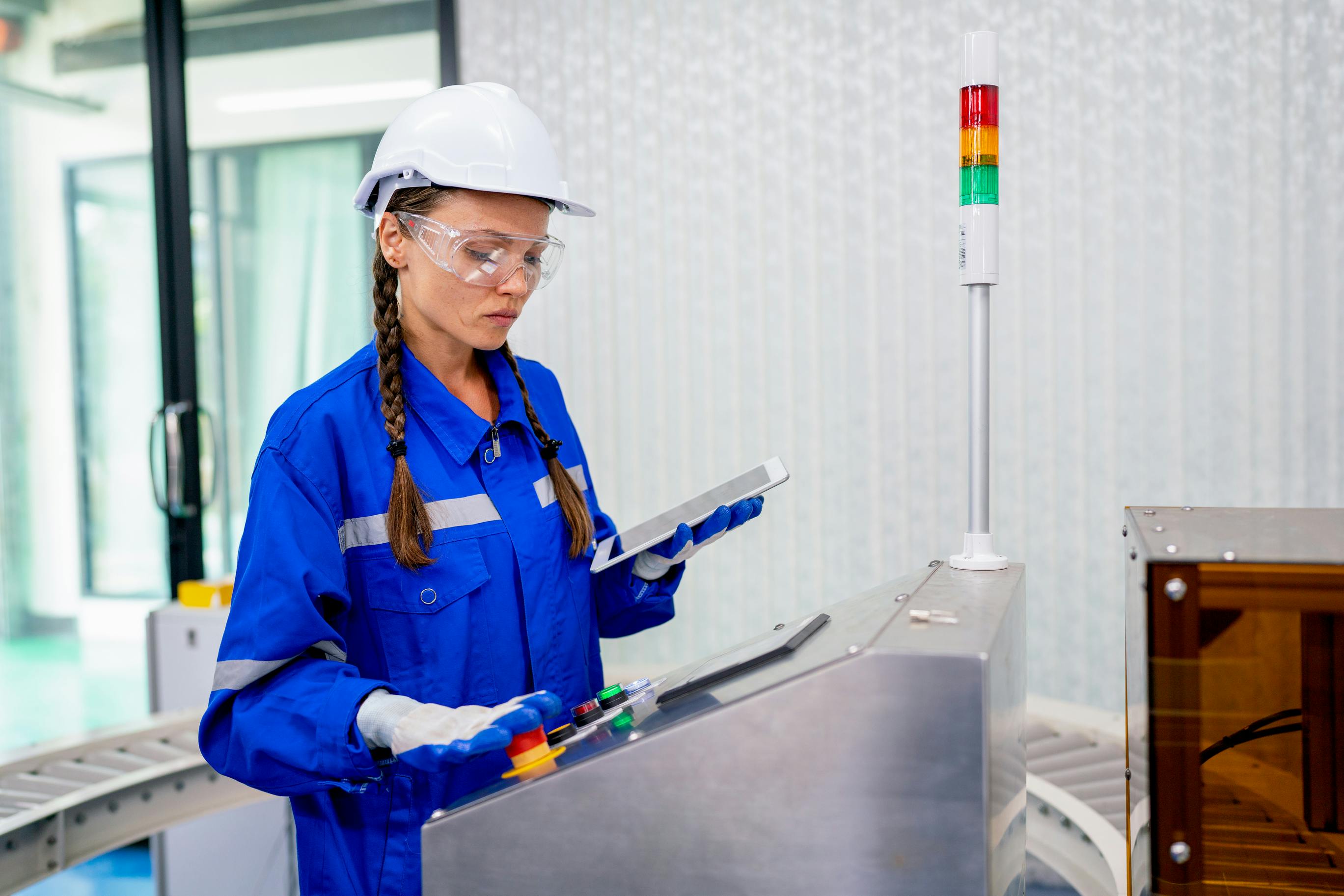 Industrial operator gets input from mobile device